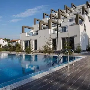 Apartament Terrace !, Otopeni